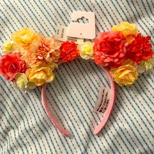 Disney Minnie Mouse Ears headband Flower & Garden